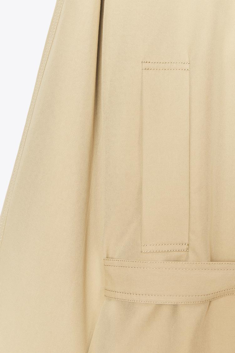 Trenchcoat with Waist Belt